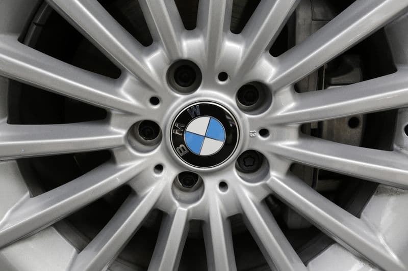 Квартальная чистая прибыль BMW взлетела в 5 раз От IFX