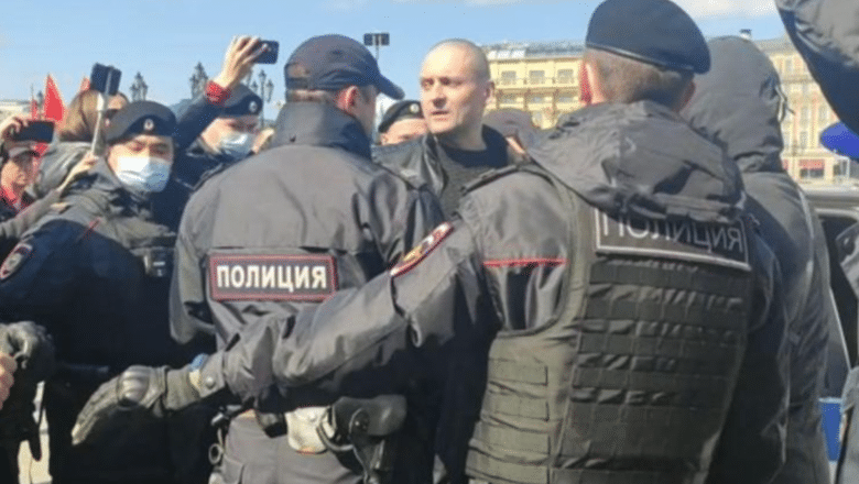 В Москве на первомайской акции задержали Сергея Удальцова