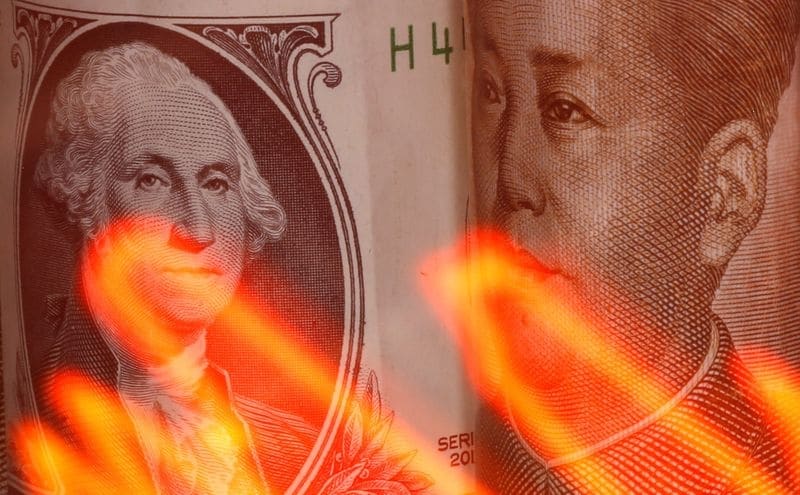 Банки Китая разрываются от долларов, и это вызывает беспокойство От Reuters