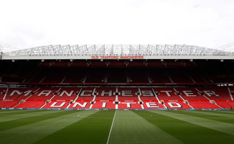 Годовой убыток "Манчестер Юнайтед" вырос на 300% из-за закрытых стадионов От Reuters