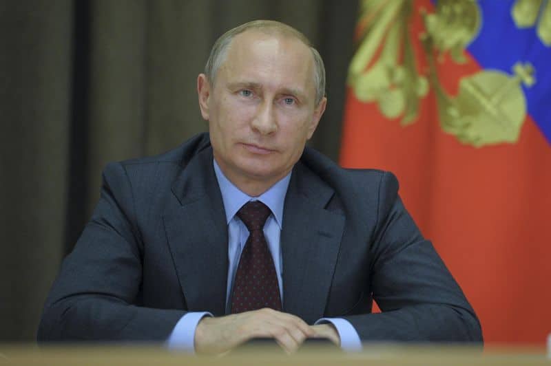 Путин продлил контрсанкции до конца 2022 года От Investing.com