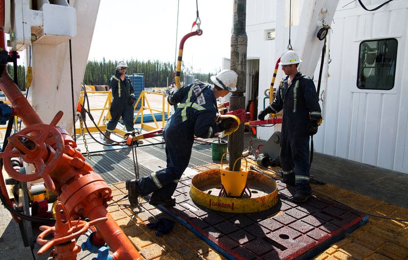 СМИ: ОПЕК+ просили увеличить добычу нефти на 800 000 баррелей От Investing.com