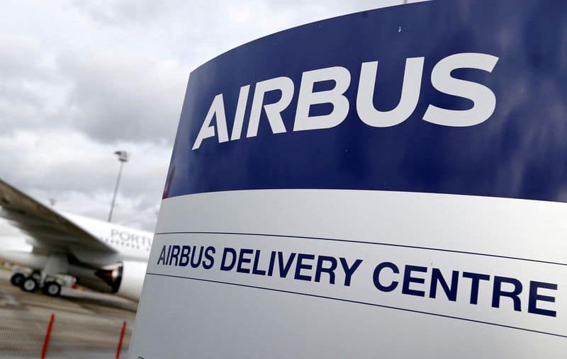 Airbus поставила больше запланированных 600 самолетов в 2021г -- источники От Reuters