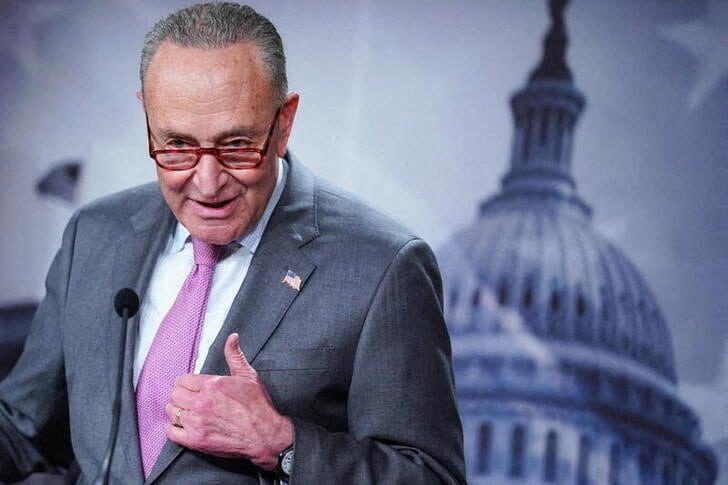 Демократы в Сенате США представили законопроект о санкциях против России От Reuters