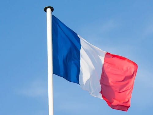 Во Франции назвали «самоубийственной» политику Запада в отношении России