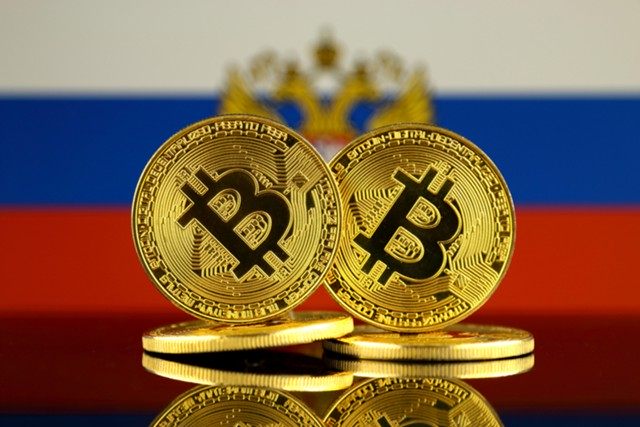 Запрет криптовалют в России откладывается