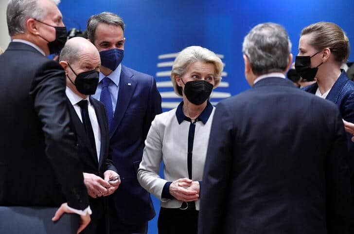 ЕС согласовал новые санкции против РФ, предрек Путину поражение От Reuters