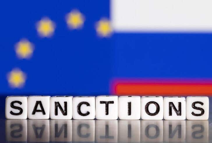 ЕС прекращает сотрудничество и исследовательские программы с РФ и Белоруссией От Reuters