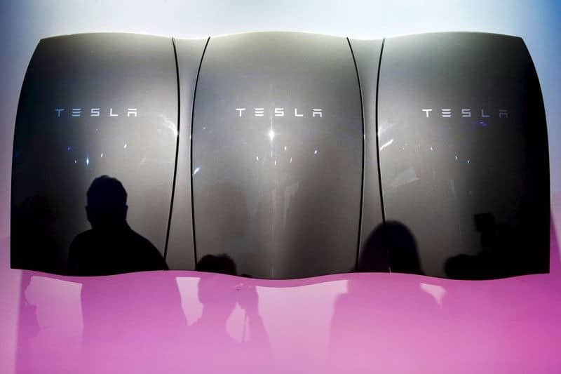 Tesla: доходы, прибыль побили прогнозы в Q1 От Investing.com