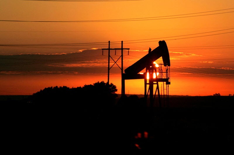 В США понизили нефтяные прогнозы, в том числе и по России От IFX