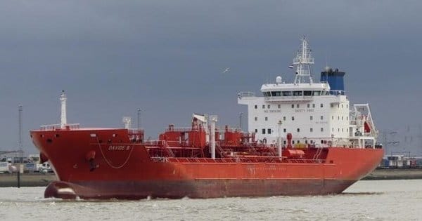 В Амстердаме отказались разгружать танкер с российской нефтью