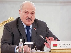Лукашенко предупредил Зеленского: Володя, тебя свои же прибьют, поверь