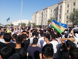 Каракалпаки взбунтовались и хотят выйти из состава Узбекистана