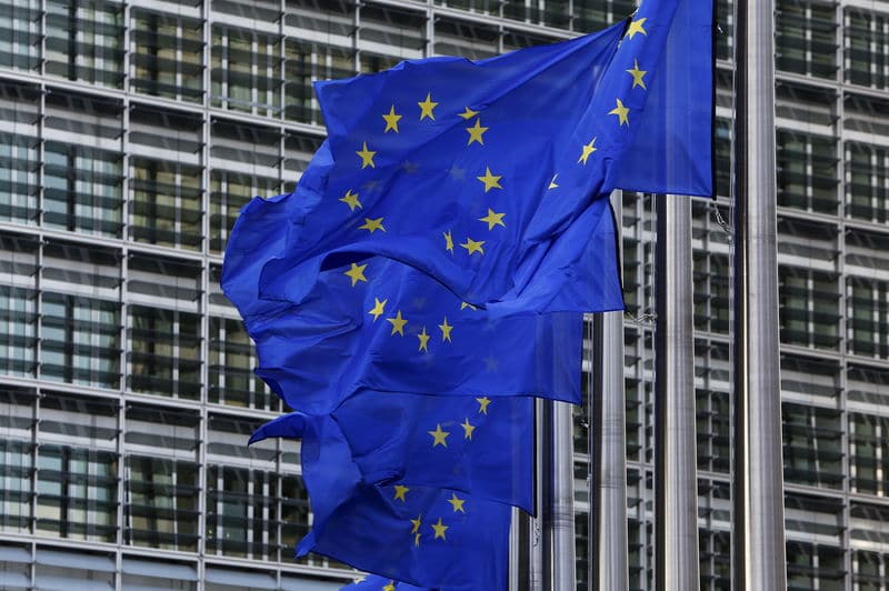 ЕС приостановит соглашение об упрощенном визовом режиме с Россией От Investing.com