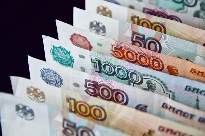 Рост доли внешнеторговых расчетов в рублях до 40%: новости к утру 13 сентября От Investing.com