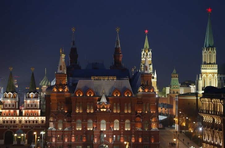 СМИ: Москва заставляет иностранцев продавать российские активы со скидками От Investing.com