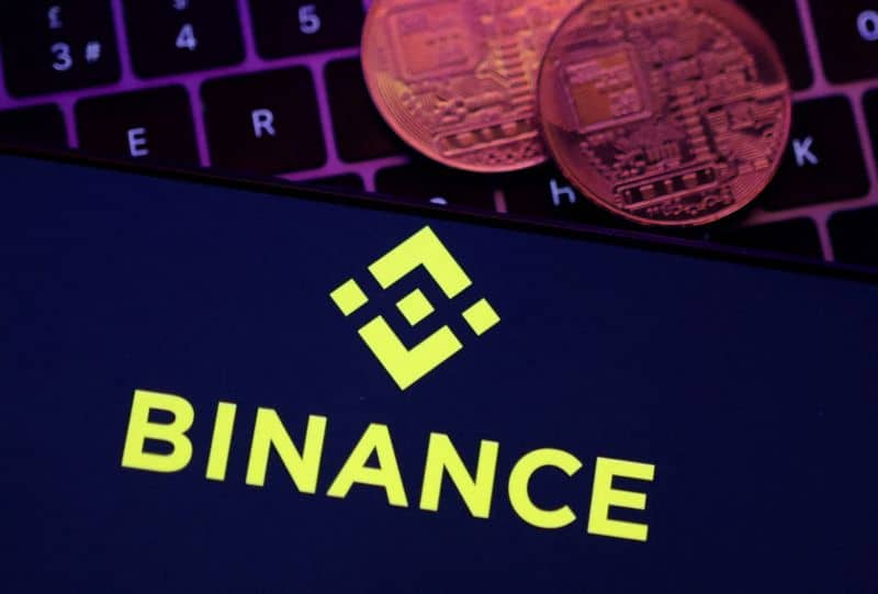 Binance прекратит все операции с рублями после 31 января От Investing.com